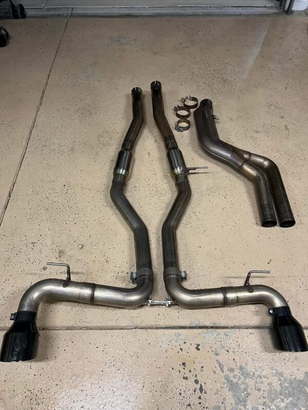 AWE Track Edition Exhaust - Image 2