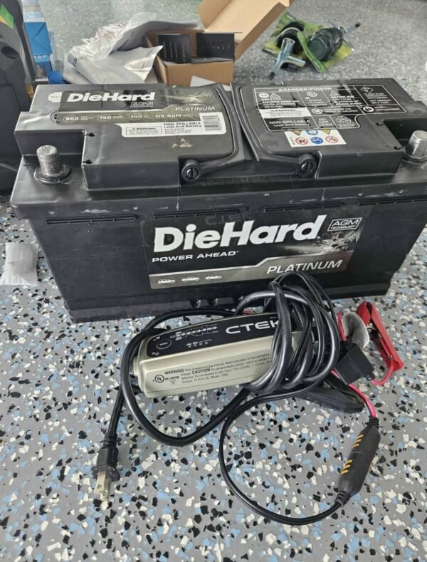 Diehard AGM Battery with ctek mxs 5.0..