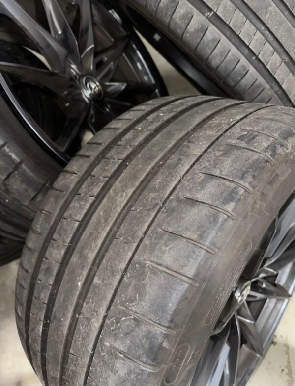 Set of Toyota Supra wheels, fits BMW G-series cars. - Image 3